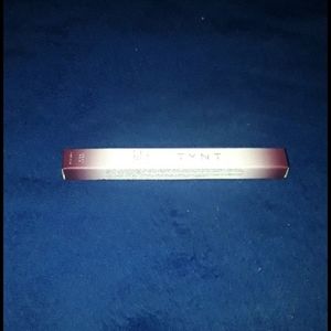 TYNT BRAND. EYELINER. NWT!
